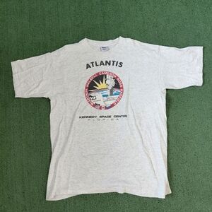 VINTAGE Atlantis Space Shuttle Kennedy Space Center Florida T Shirt Size XL
